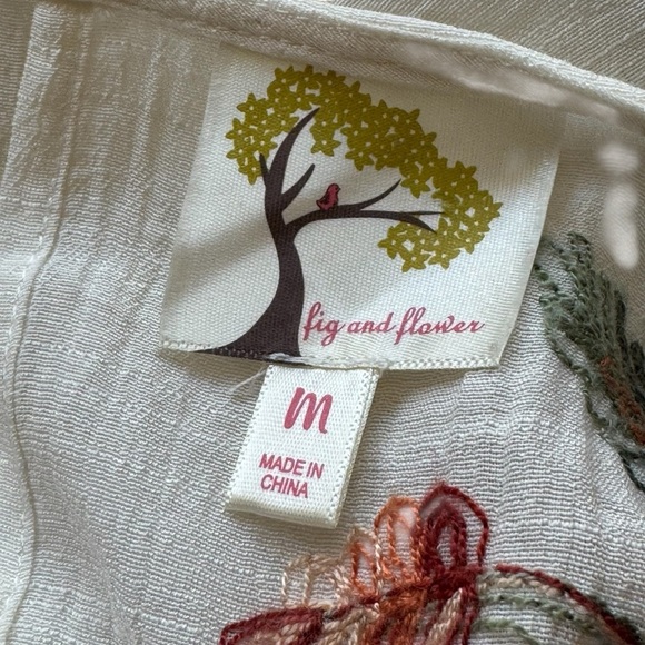 Anthropologie Fig and Flower Floral Embroidered
Top boho size M babydoll - Picture 5 of 10